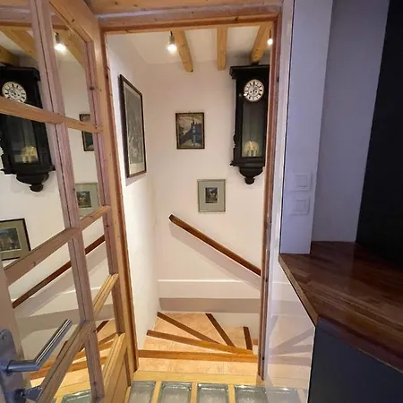 Fenetre Sur アパート