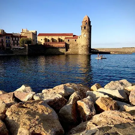 Fenetre Sur アパート *